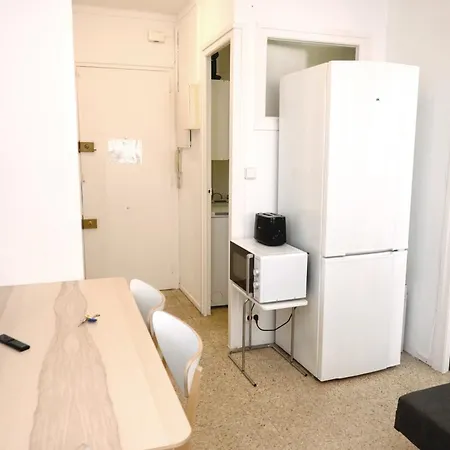 Homenfun Park Gueell Apartman *